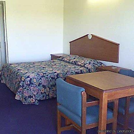 Delux Inn Мескит Екстериор снимка