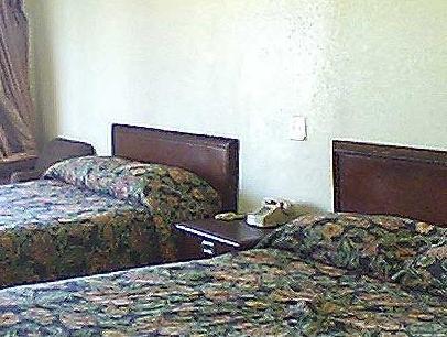 Delux Inn Мескит Екстериор снимка